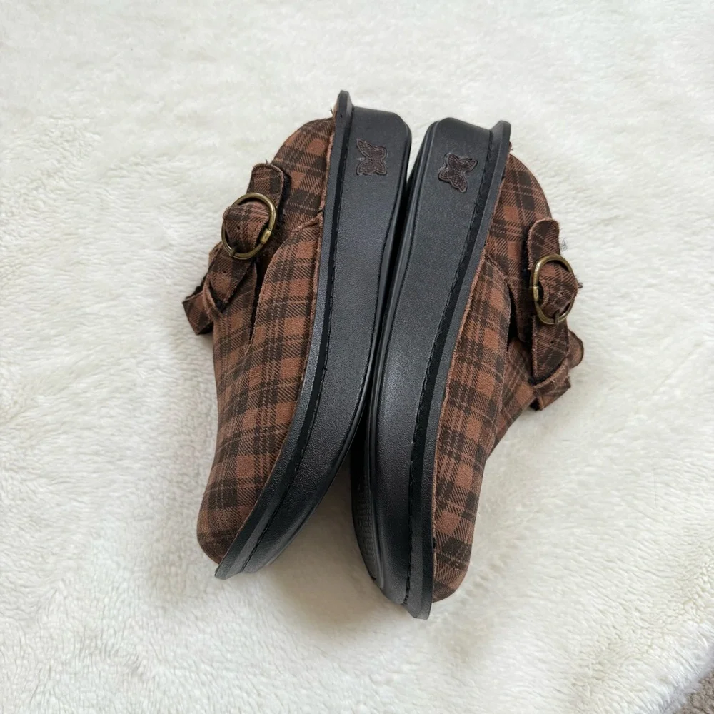 Alegria Brown Plaid Classic Kickin it Shearling Clog Size 8 - Picture 4 of 10